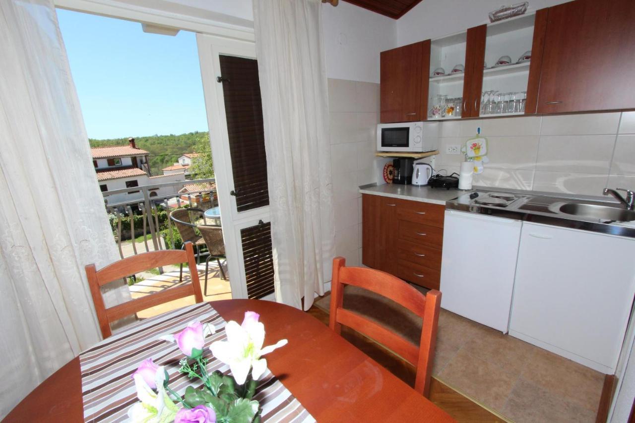 Guest House Milotic Brajkovici (Pazin) Exterior foto