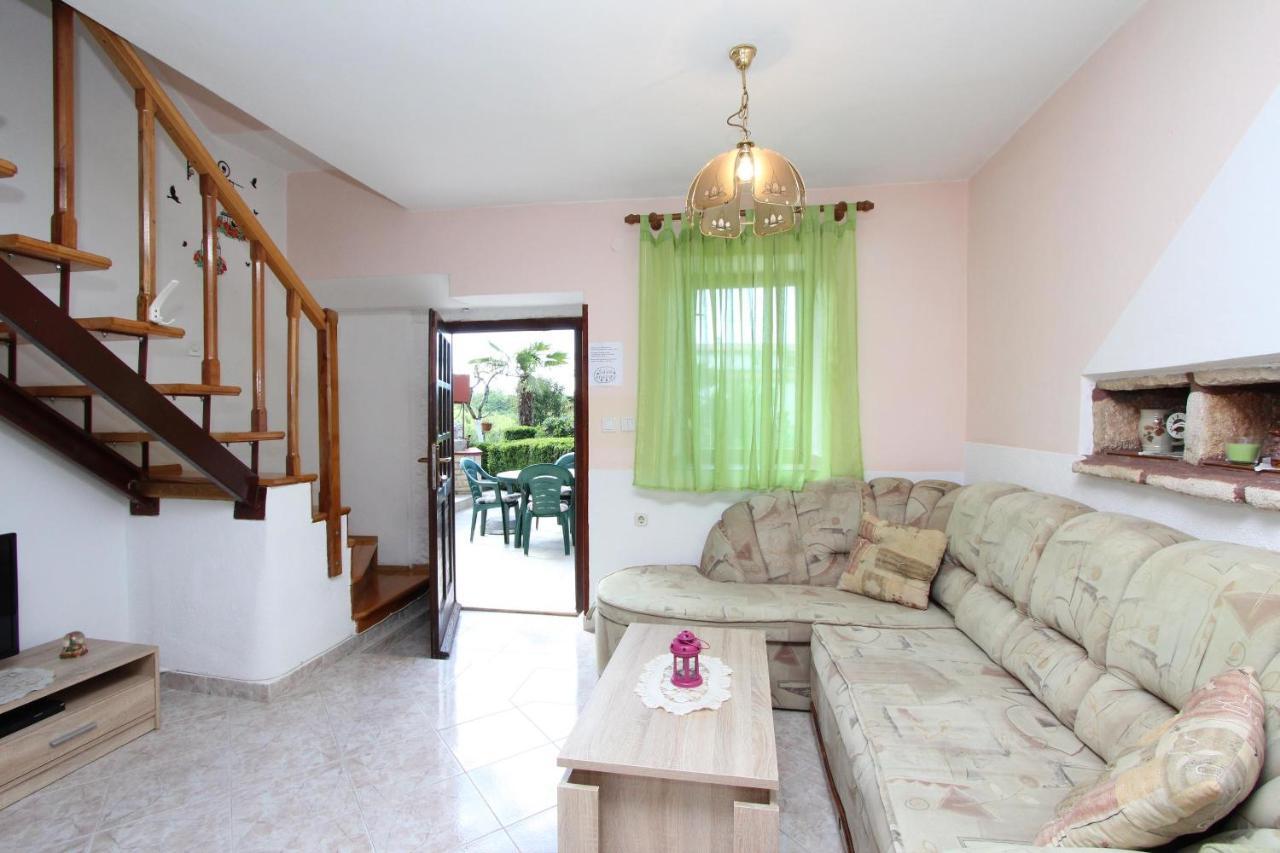 Guest House Milotic Brajkovici (Pazin) Exterior foto