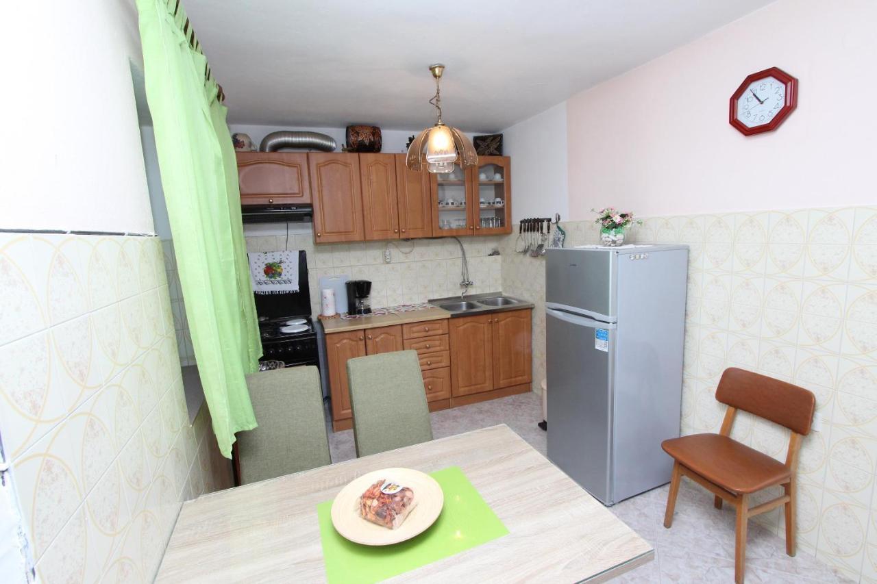 Guest House Milotic Brajkovici (Pazin) Exterior foto